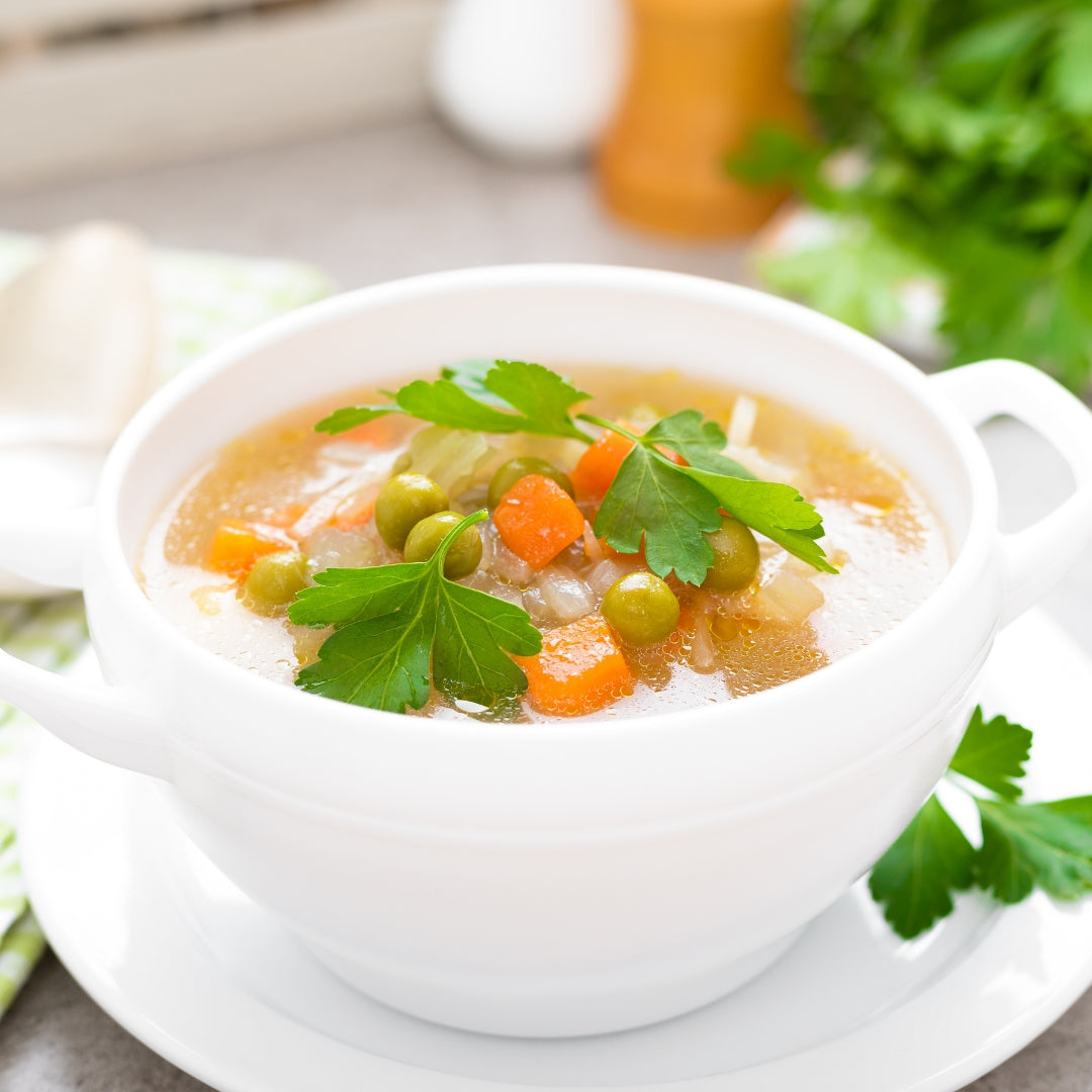 soupe légumes minestrone bol blanc