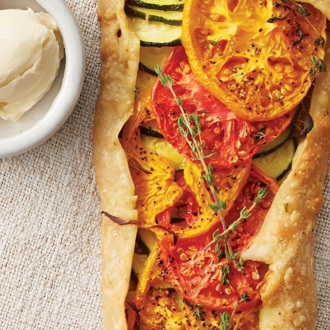 Tartelette tomate & zucchini – La Moisson Tartelette tomate & zucchini – La Moisson