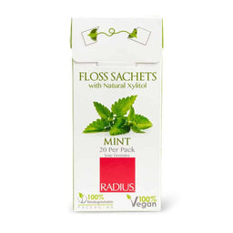 Floss sachets with natural xylitol